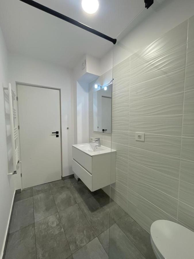 Sky Residence Airport Therme Otopeni 1 Luaran gambar