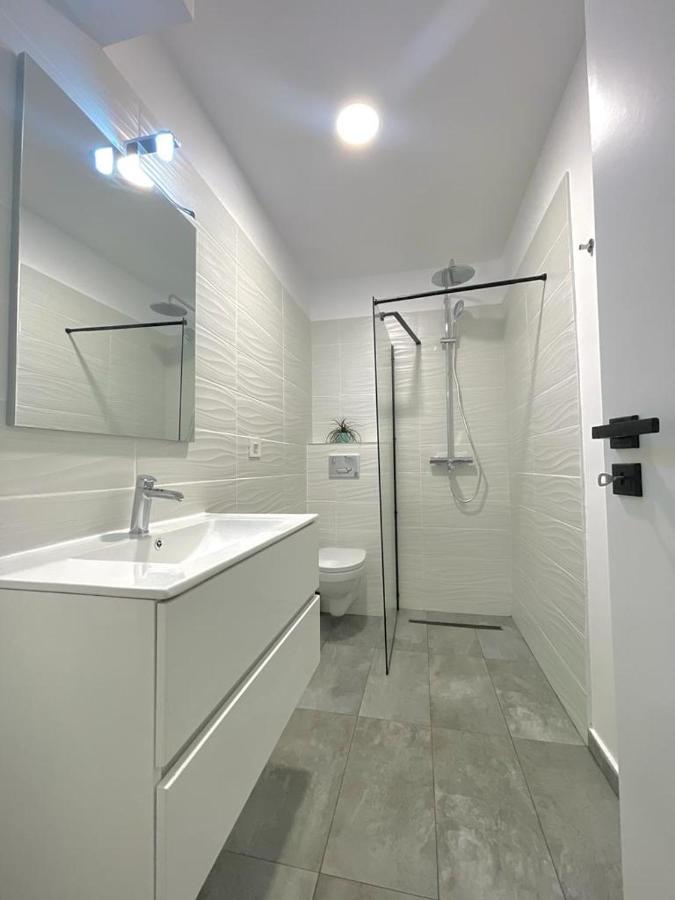 Sky Residence Airport Therme Otopeni 1 Luaran gambar