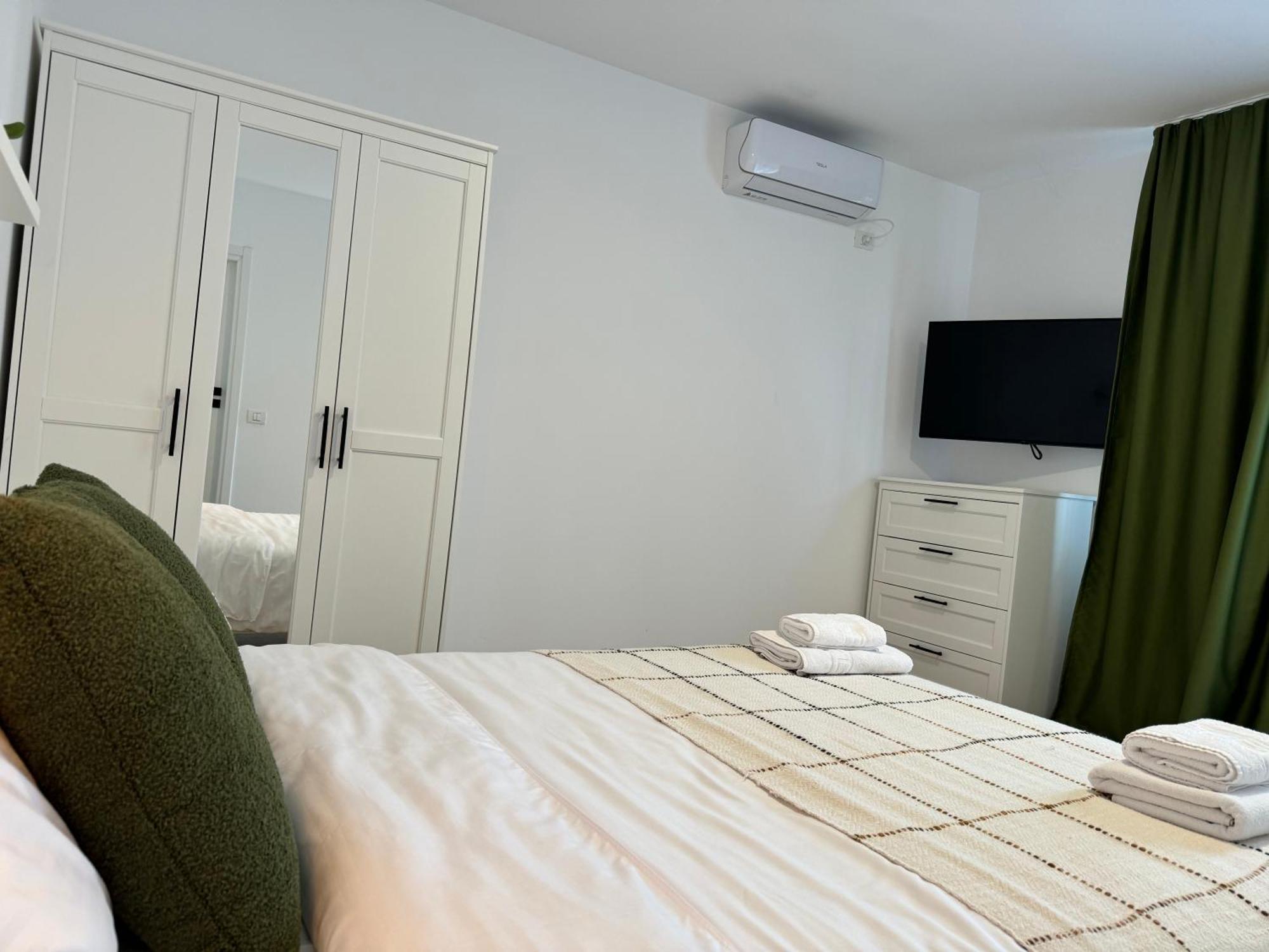 Sky Residence Airport Therme Otopeni 1 Luaran gambar
